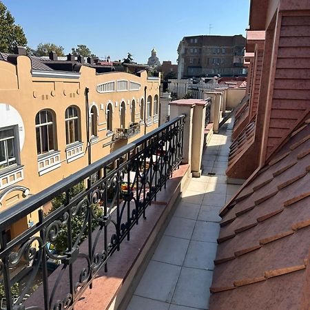 Apartment In Agmashenebeli Tbilisi ภายนอก รูปภาพ